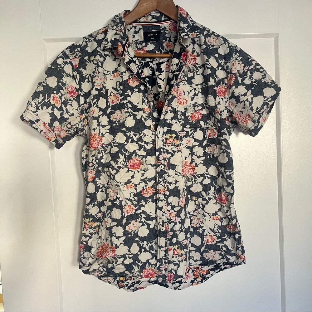 Level Ten Men's Short Sleeve Floral Button-Down Shirt - Size S